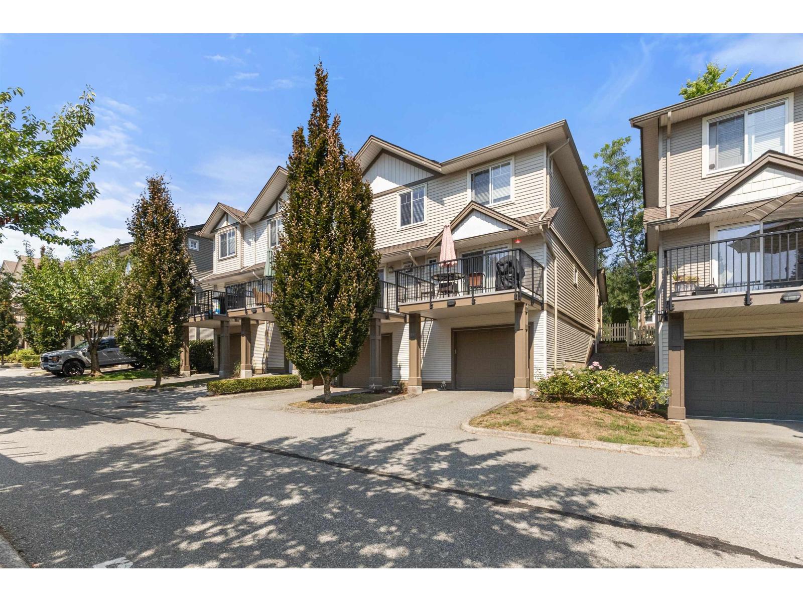 Photo 2 of 20 4401 Blauson Boulevard, Abbotsford BC
