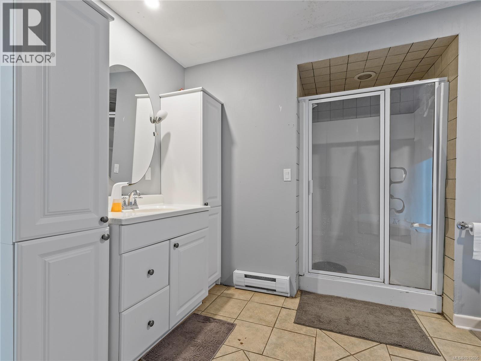 1546 GRANDOM PL - 23