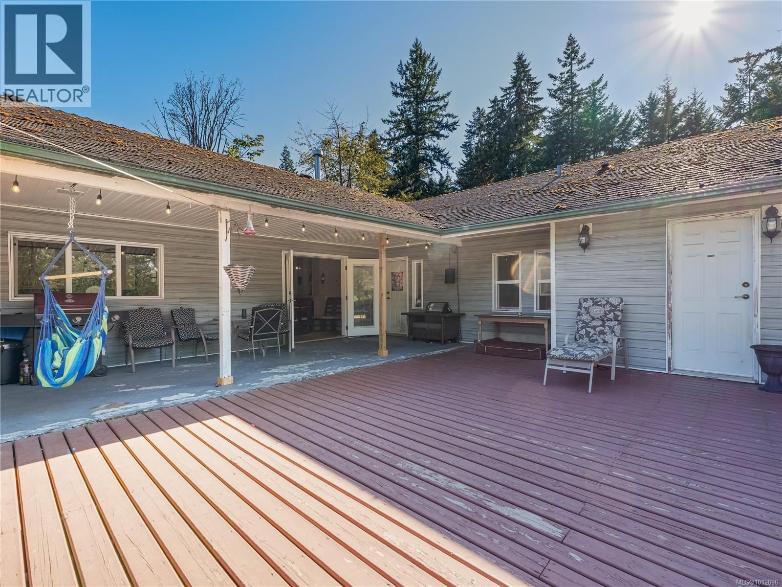 1546 GRANDOM PL - 28