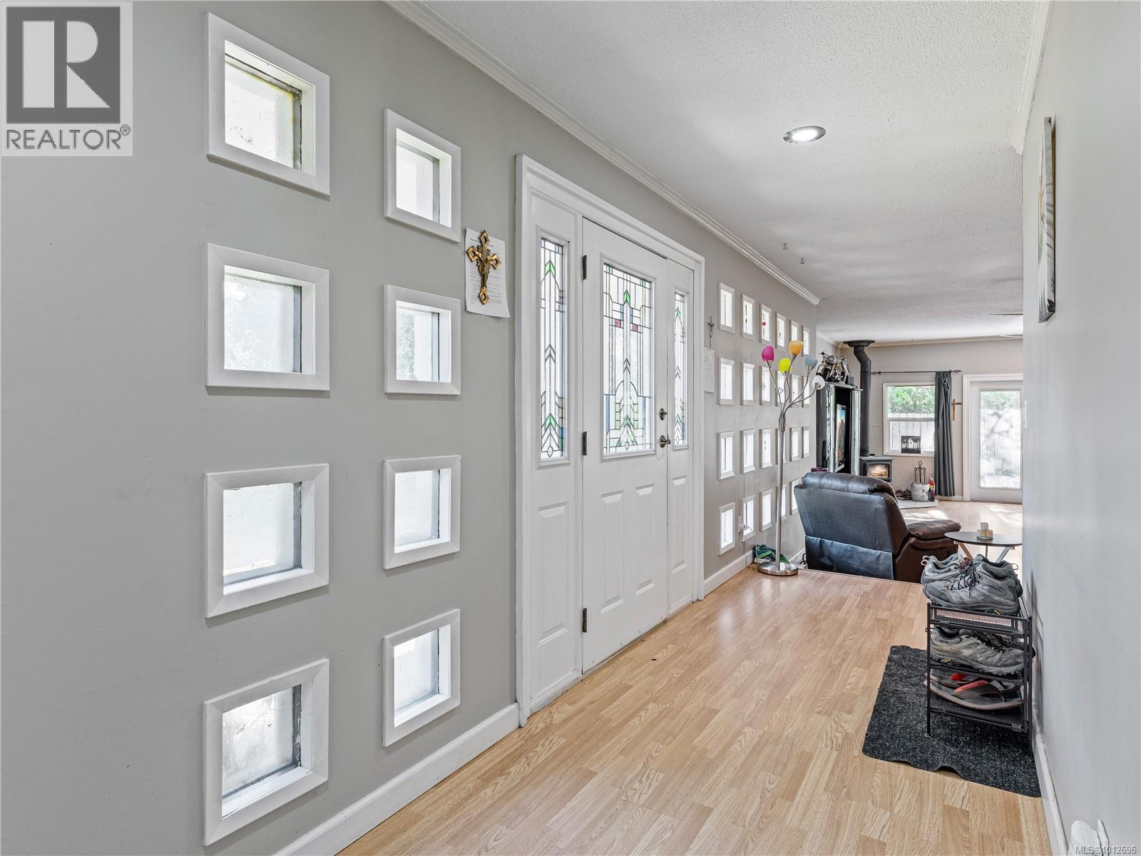 1546 GRANDOM PL - Image 3