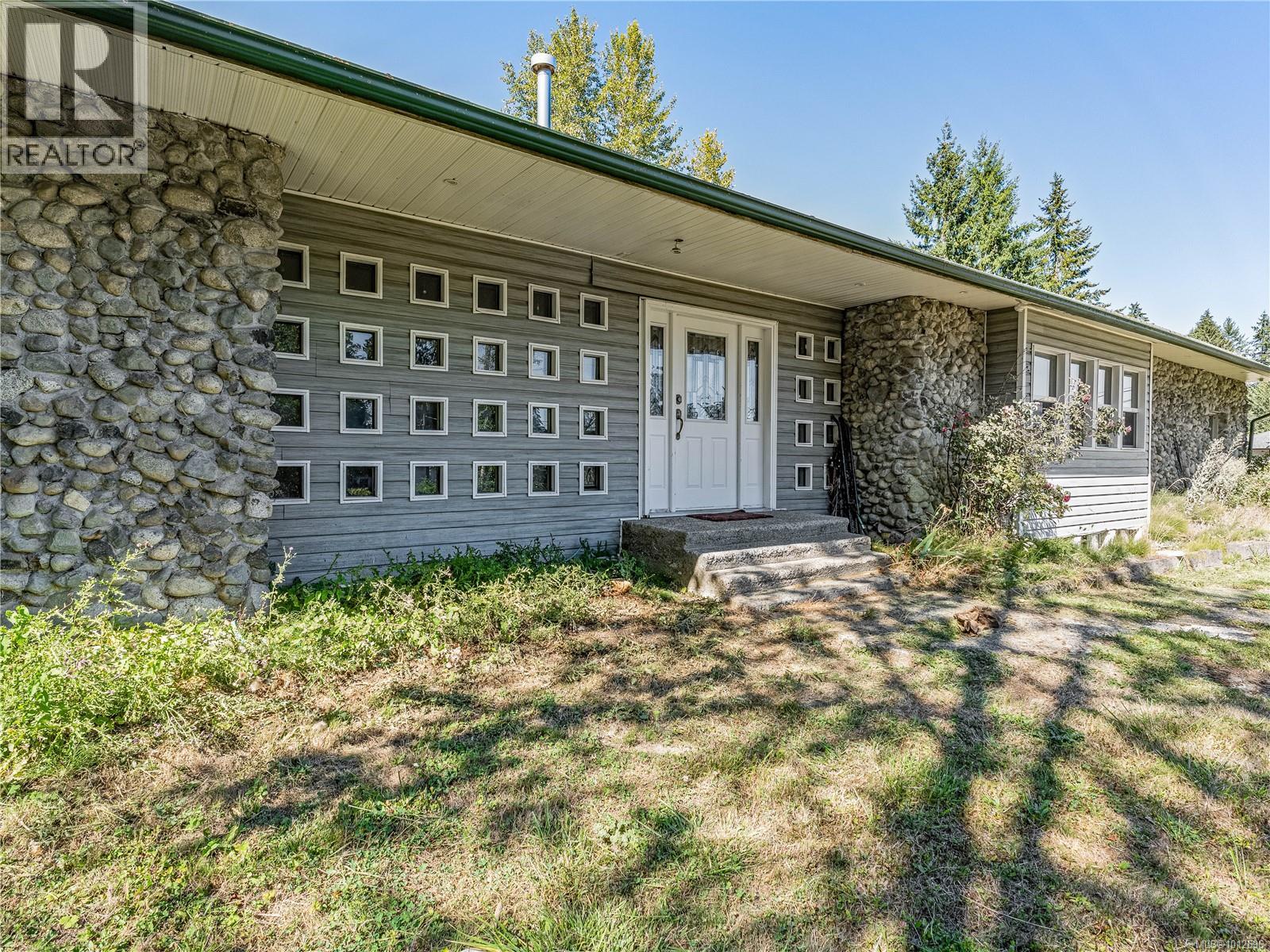 1546 GRANDOM PL - 61