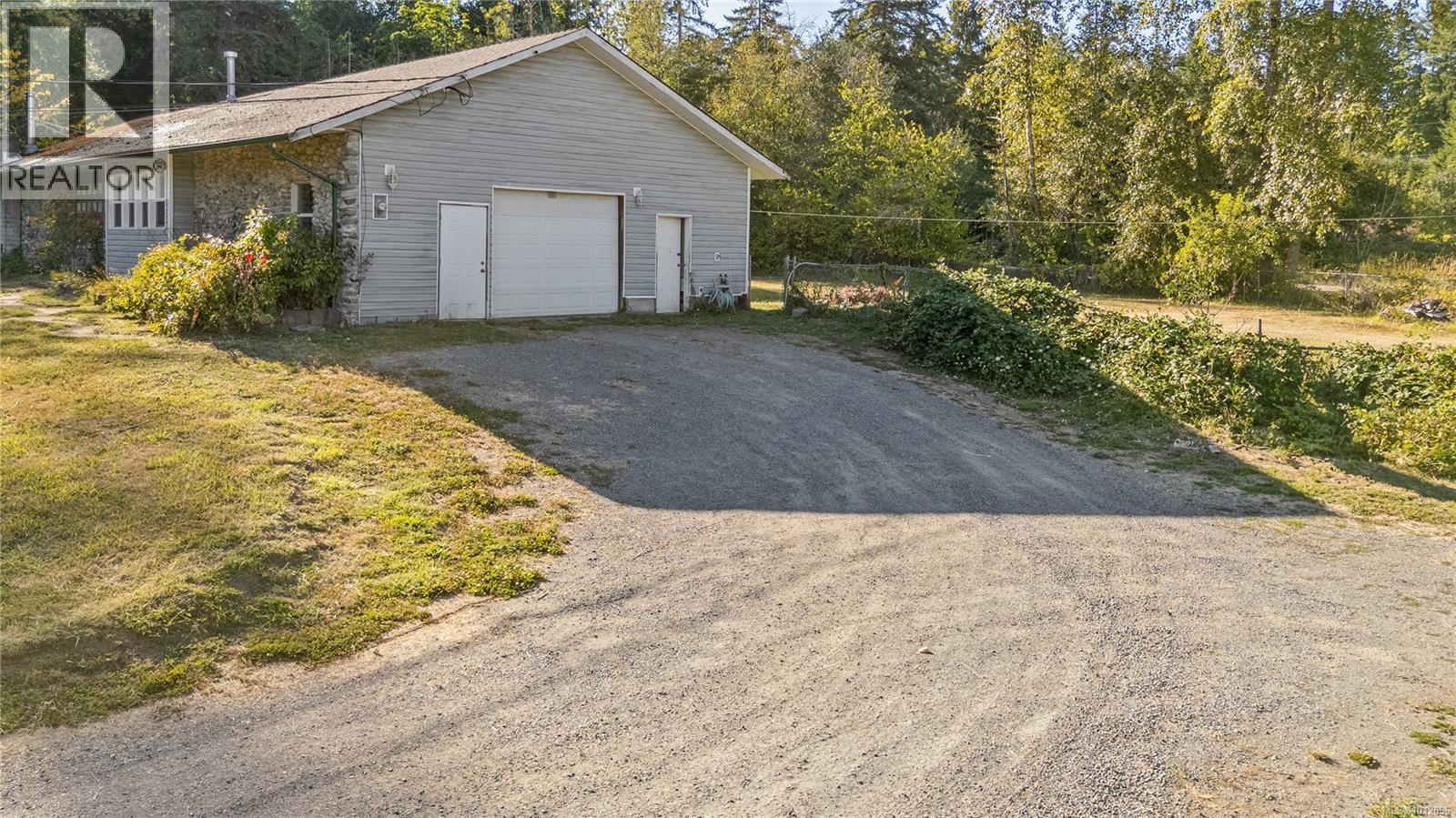 1546 GRANDOM PL - 69