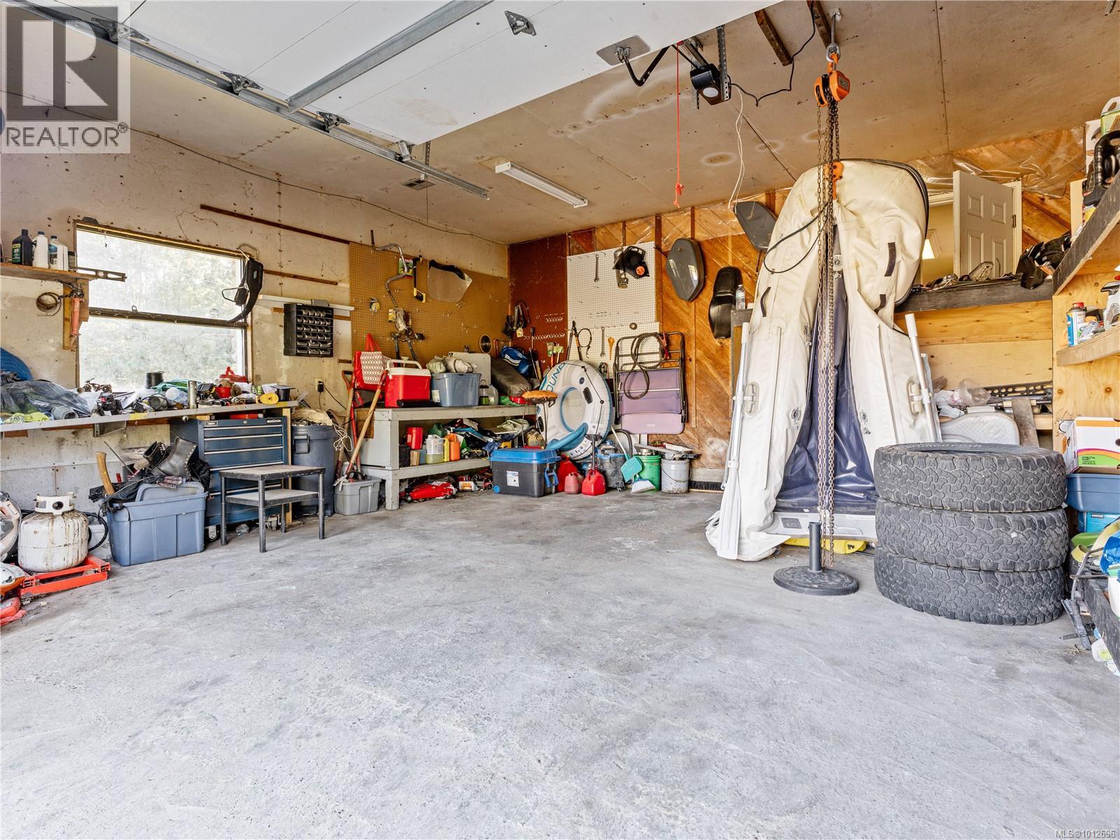 1546 GRANDOM PL - 71