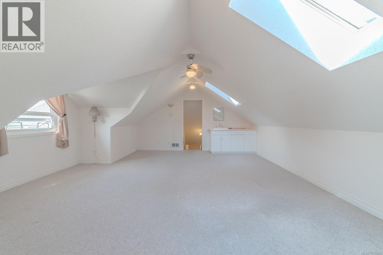 Photo 34 of 5949 Jaynes Rd, Duncan BC