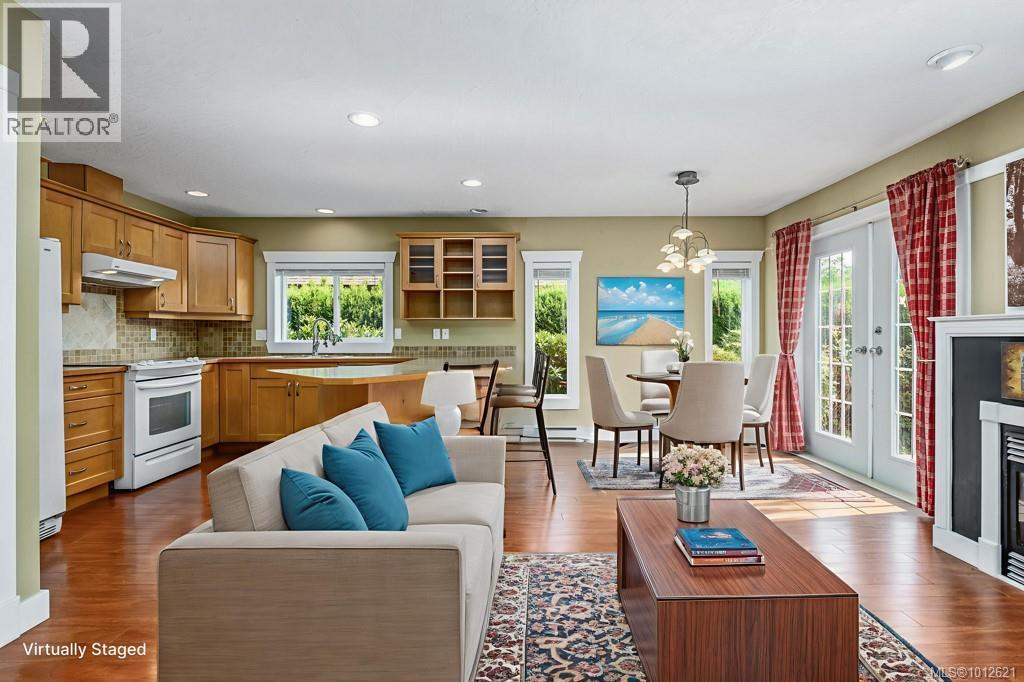 725 Lancaster Way, Comox