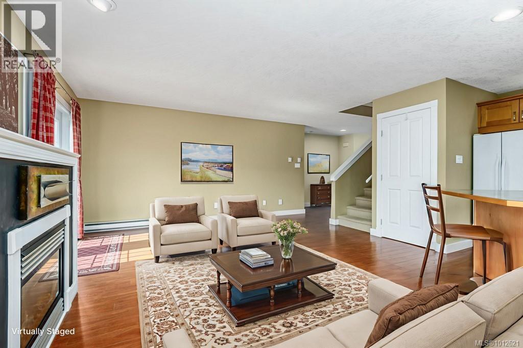 725 Lancaster Way, Comox