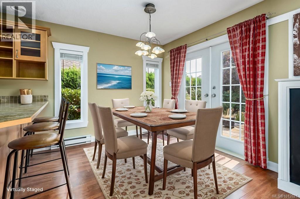 725 Lancaster Way, Comox