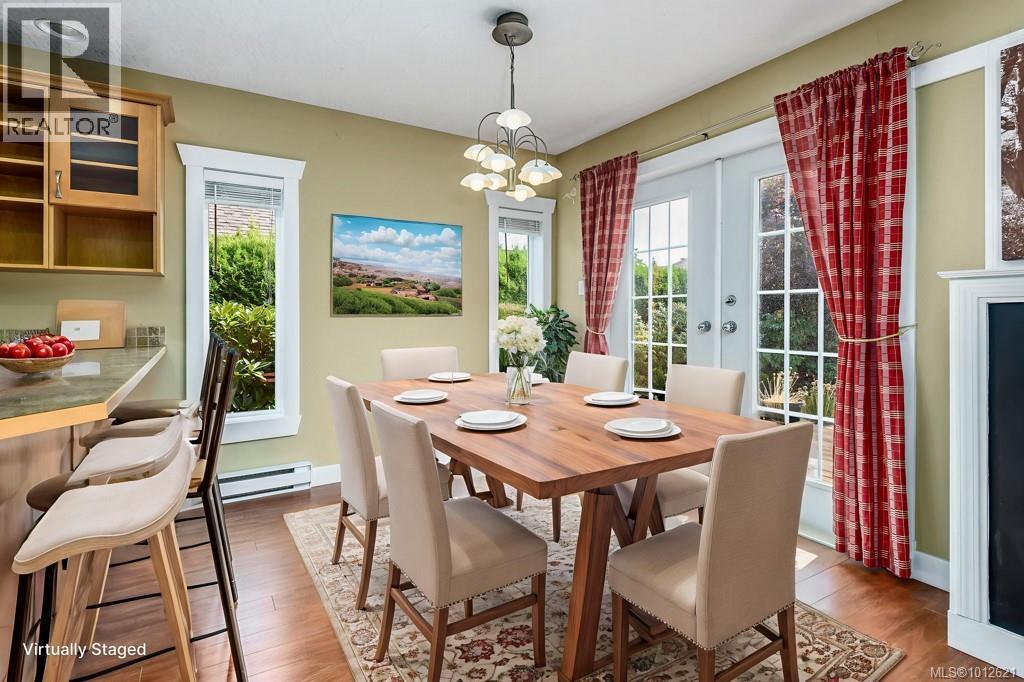 725 Lancaster Way, Comox