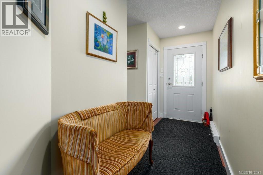 725 Lancaster Way, Comox
