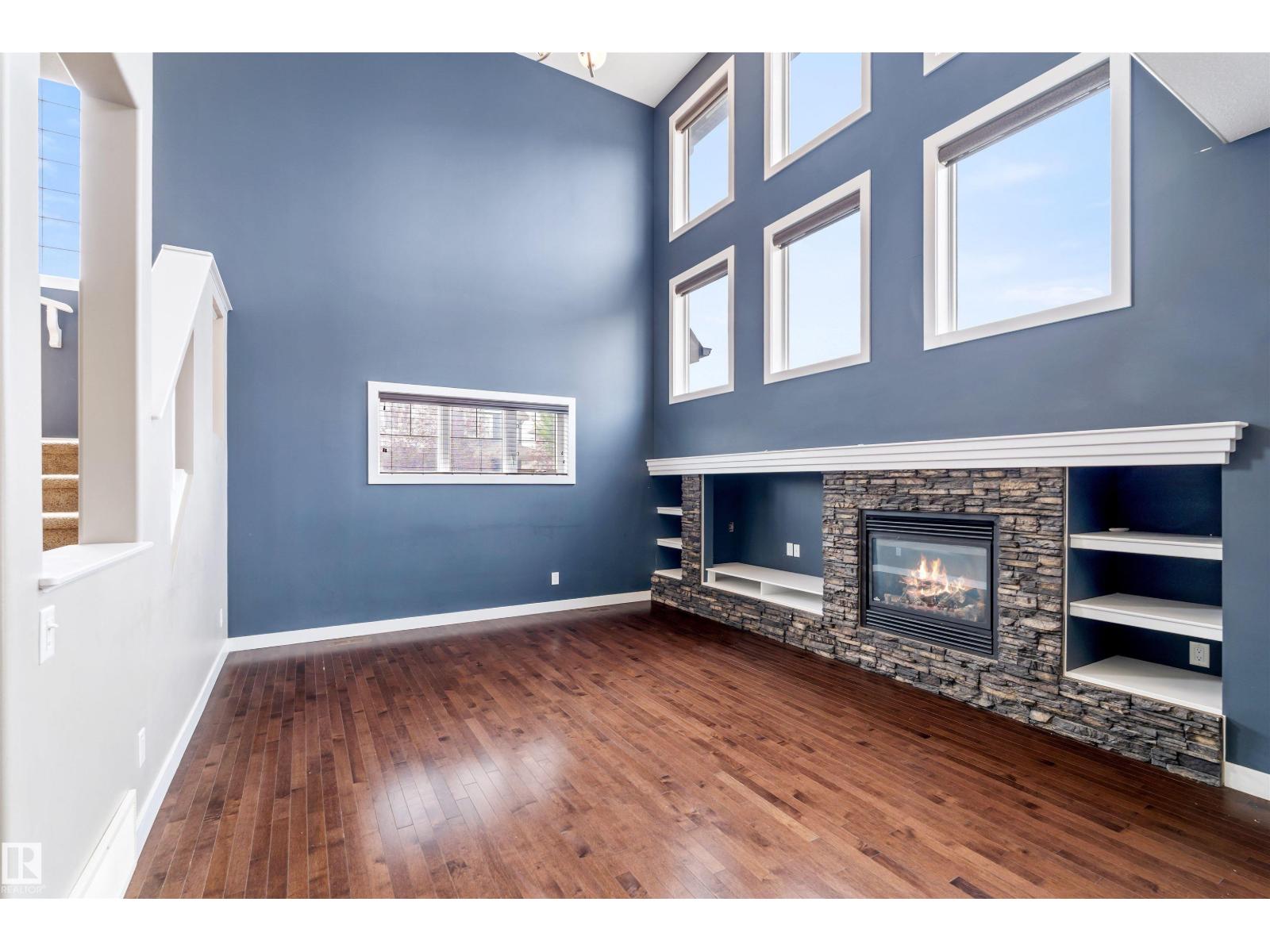 Photo 4 of 988 175 St Sw, Edmonton AB