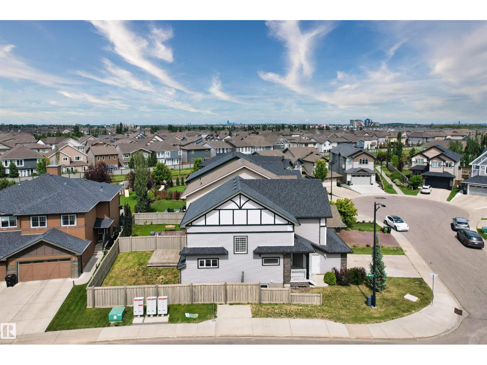 Photo 30 of 988 175 St Sw, Edmonton AB