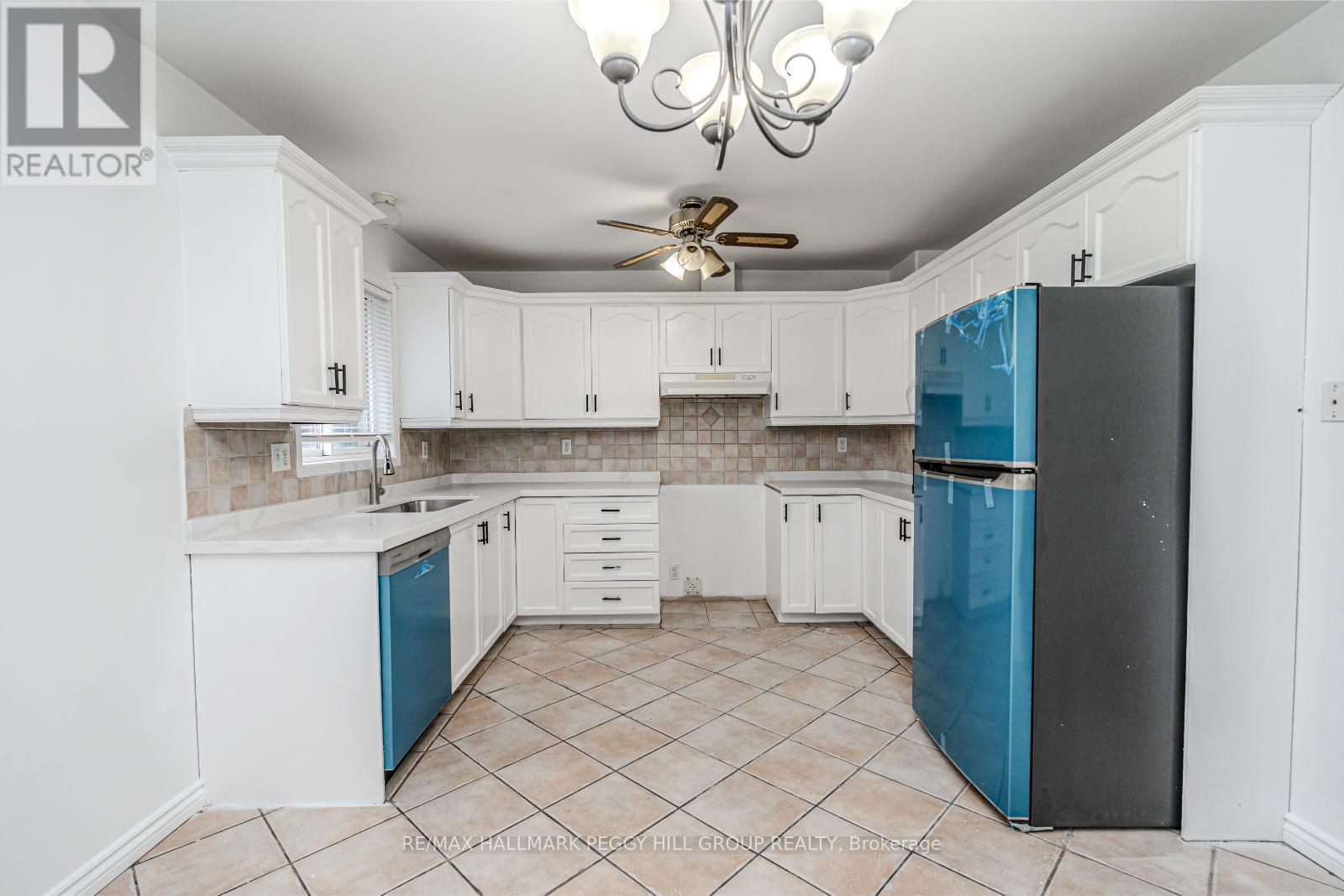 Photo 4 of Upper 49 Forest Dale Drive, Barrie ON