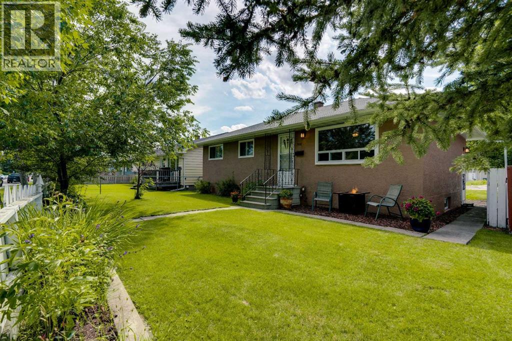 Photo 22 of 7615 21 Street Se, Calgary AB