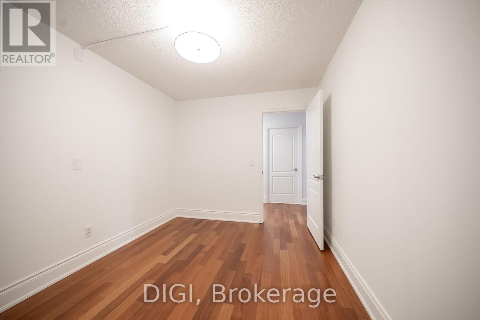 Photo 22 of 406 75 York Mills Road, Toronto ON