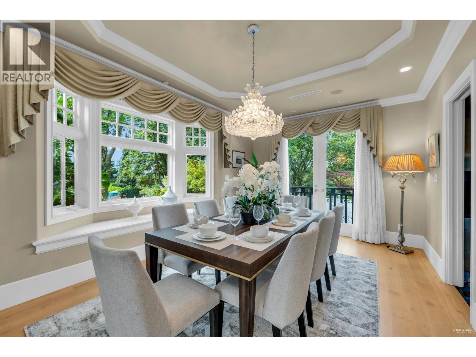 Photo 8 of 5885 Angus Drive, Vancouver BC