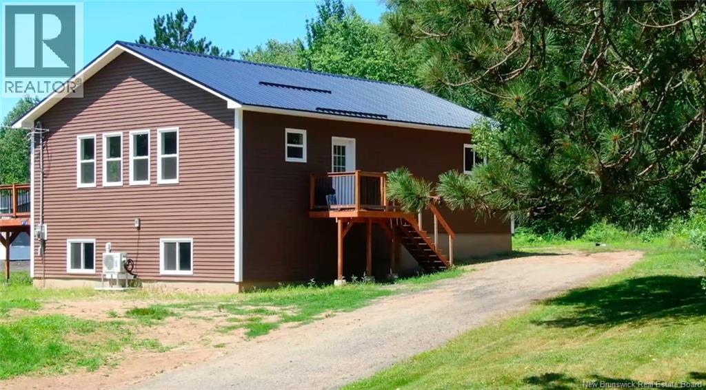 Photo 1 of 419 Northfield Avenue, Minto NB