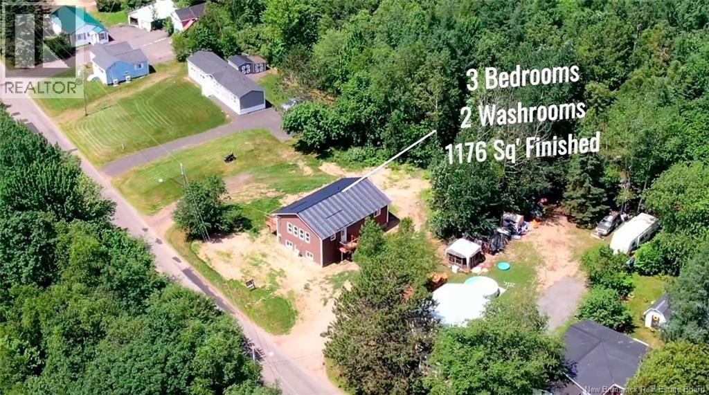 Photo 2 of 419 Northfield Avenue, Minto NB