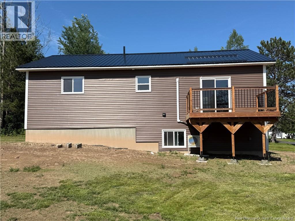 Photo 32 of 419 Northfield Avenue, Minto NB