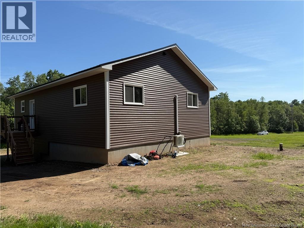 Photo 38 of 419 Northfield Avenue, Minto NB