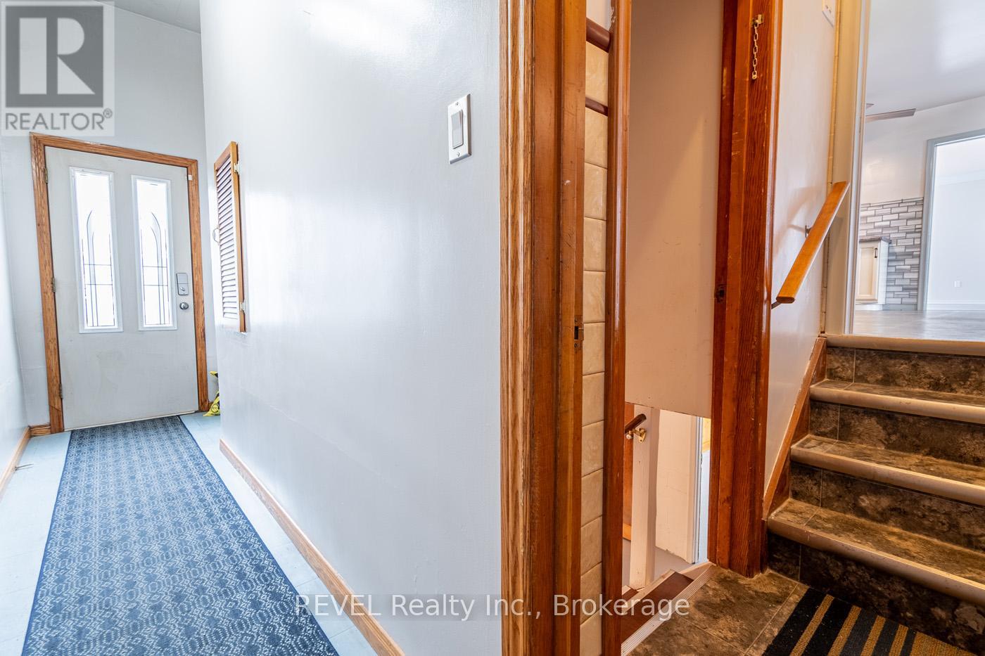Photo 26 of 181 Cross Street, Port Colborne ON