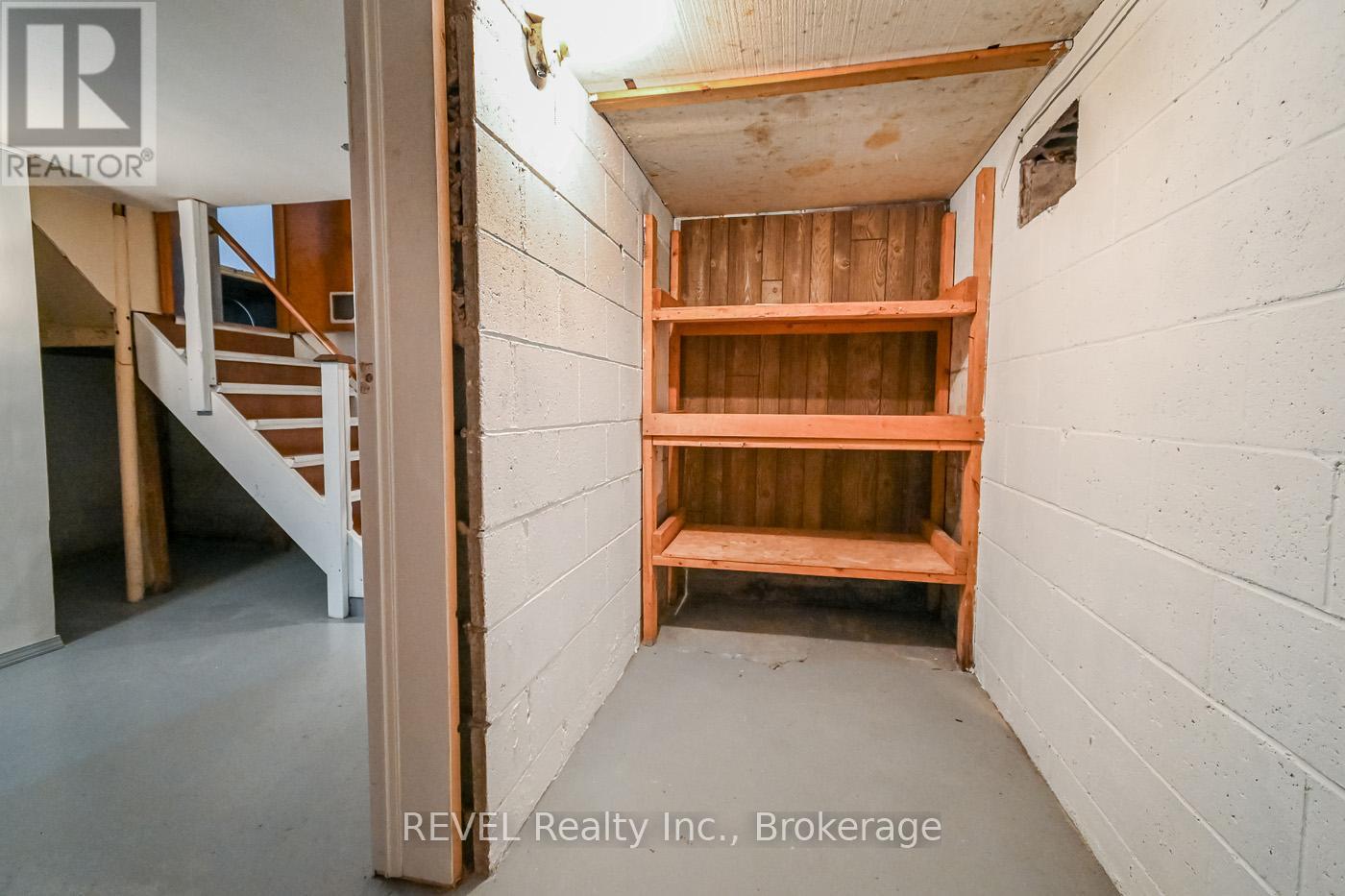 Photo 30 of 181 Cross Street, Port Colborne ON