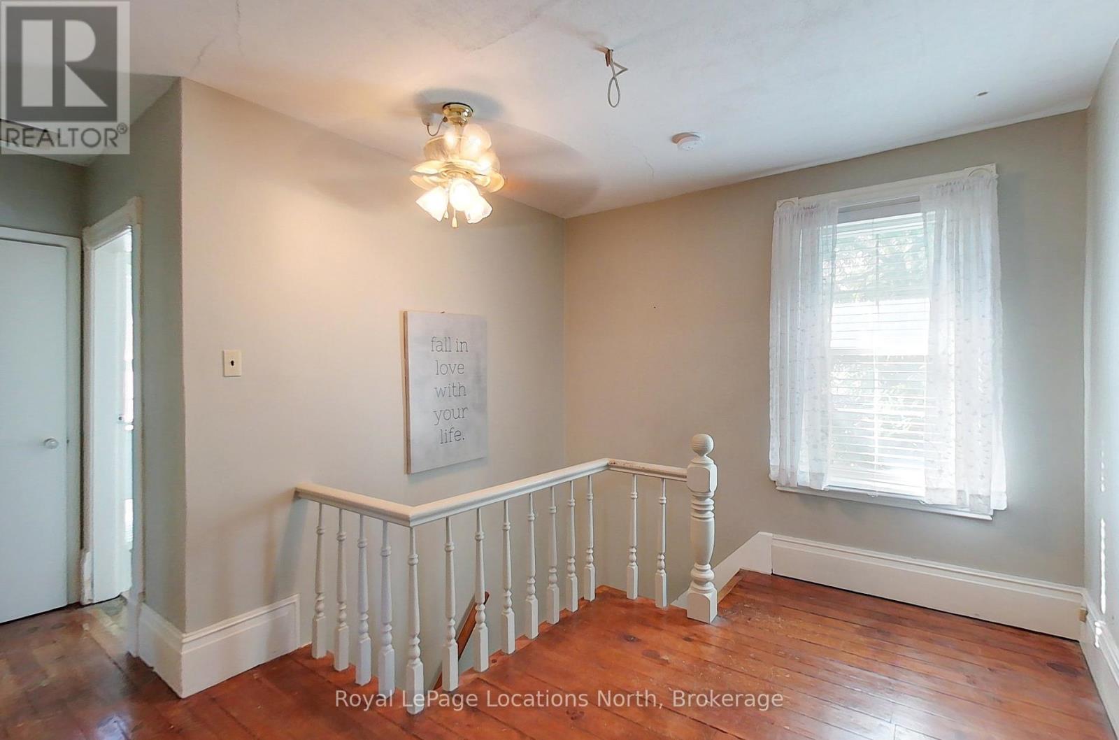 Photo 16 of 523 Hurontario Street, Collingwood ON