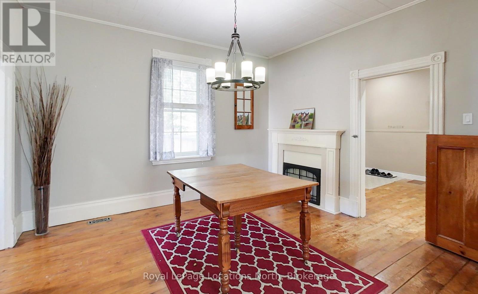 Photo 10 of 523 Hurontario Street, Collingwood ON