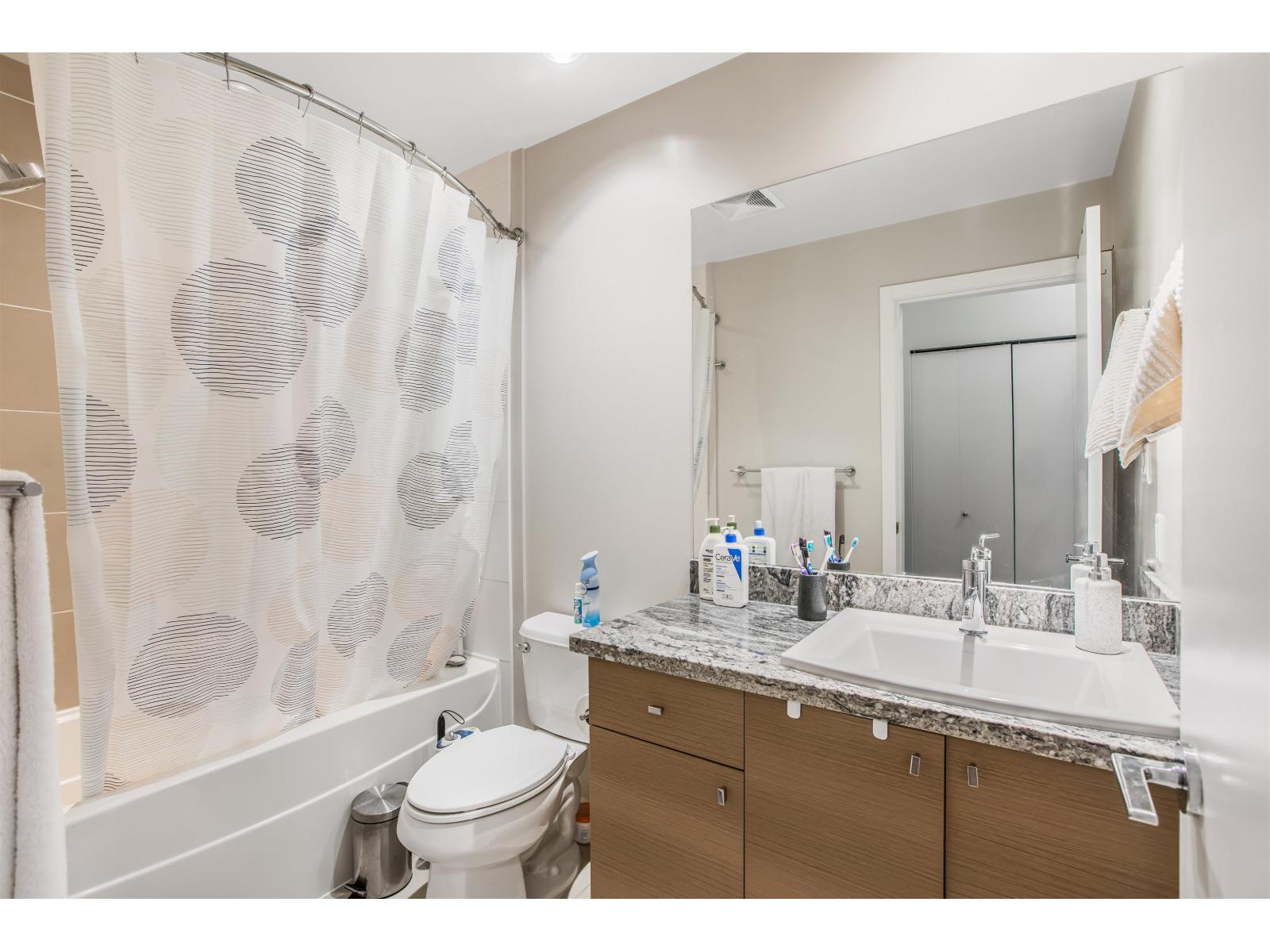 Photo 14 of 209 6430 194 Street, Surrey BC