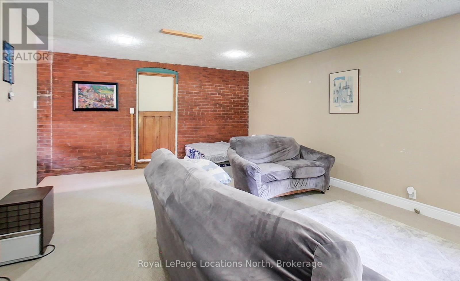Photo 29 of 523 Hurontario Street, Collingwood ON