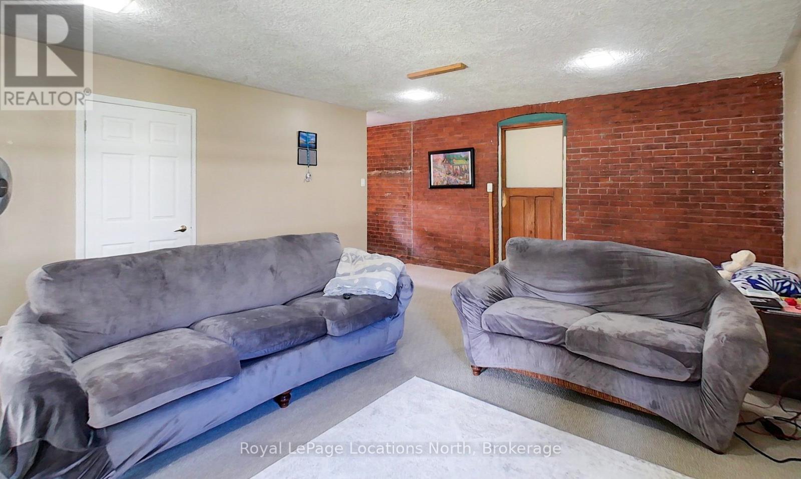 Photo 30 of 523 Hurontario Street, Collingwood ON