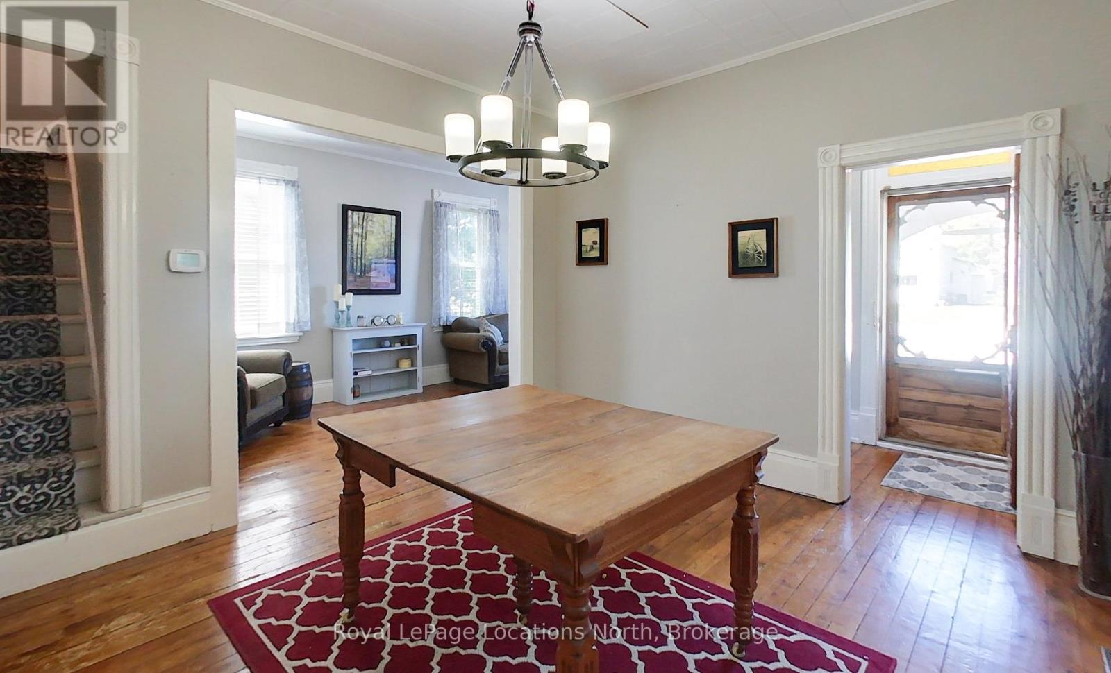 Photo 8 of 523 Hurontario Street, Collingwood ON