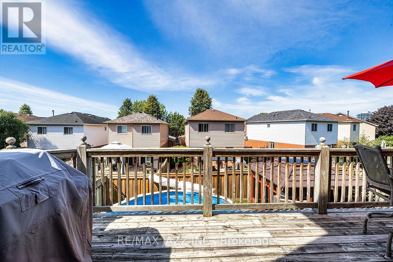 Photo 22 of 78 Bonnycastle Drive, Clarington ON