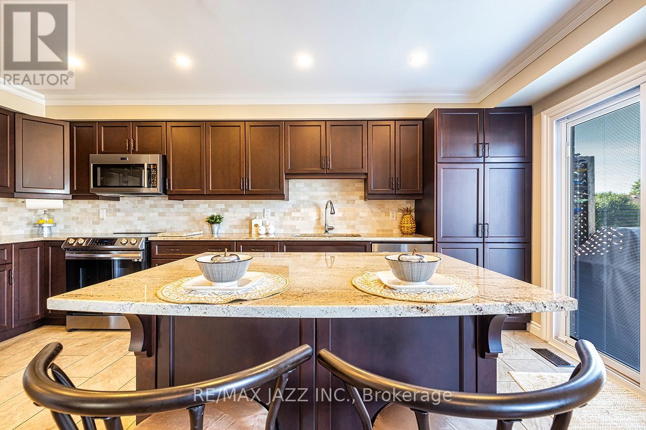 Photo 16 of 78 Bonnycastle Drive, Clarington ON