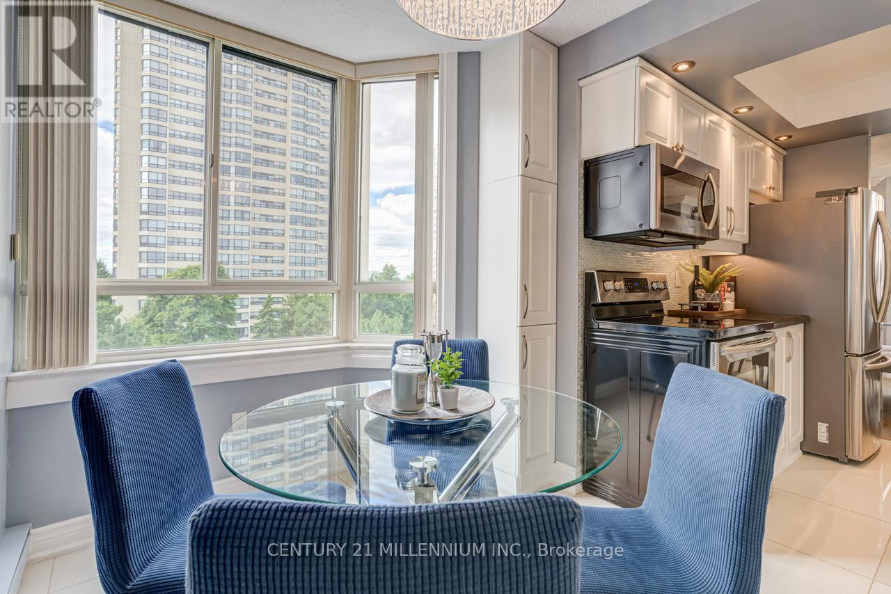 Photo 12 of 604 5 Lisa Street, Brampton ON