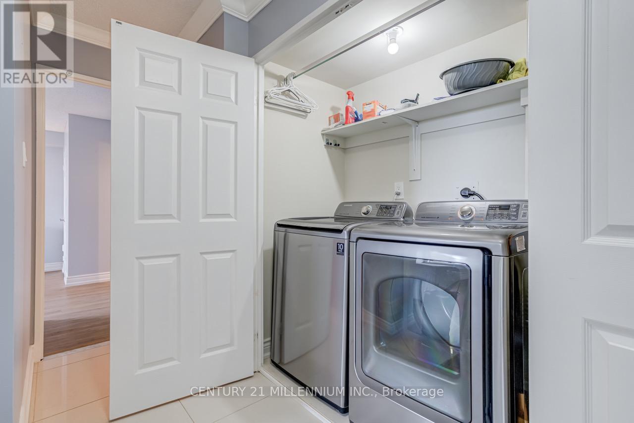 Photo 33 of 604 5 Lisa Street, Brampton ON