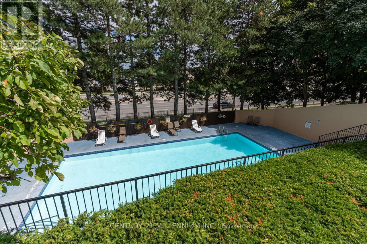 Photo 41 of 604 5 Lisa Street, Brampton ON