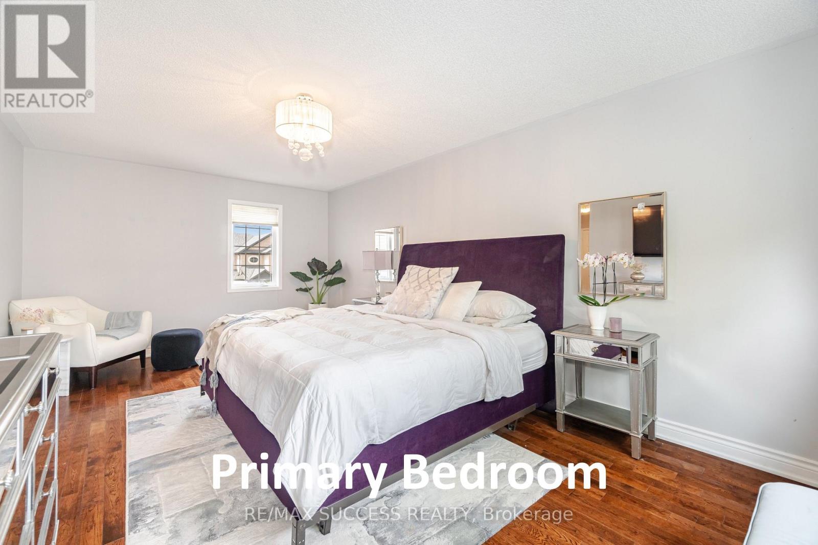 Photo 24 of 19 Sawston Circle, Brampton ON