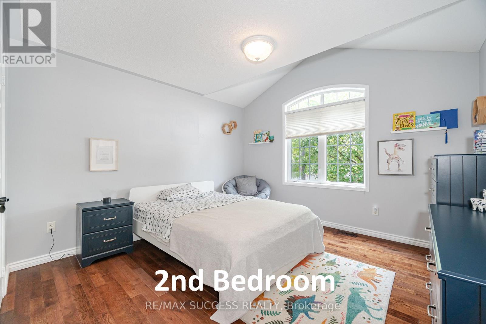 Photo 29 of 19 Sawston Circle, Brampton ON