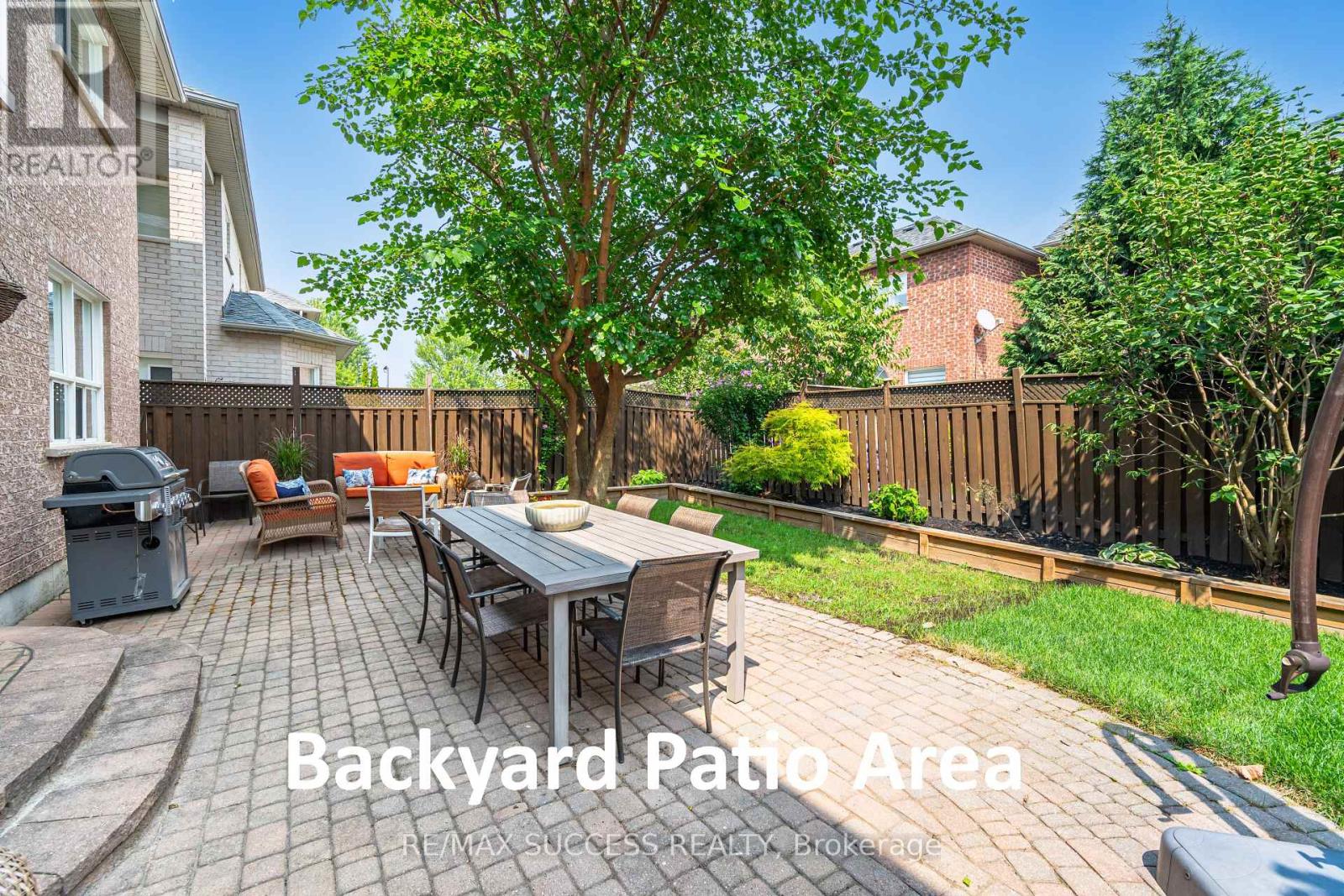 Photo 44 of 19 Sawston Circle, Brampton ON