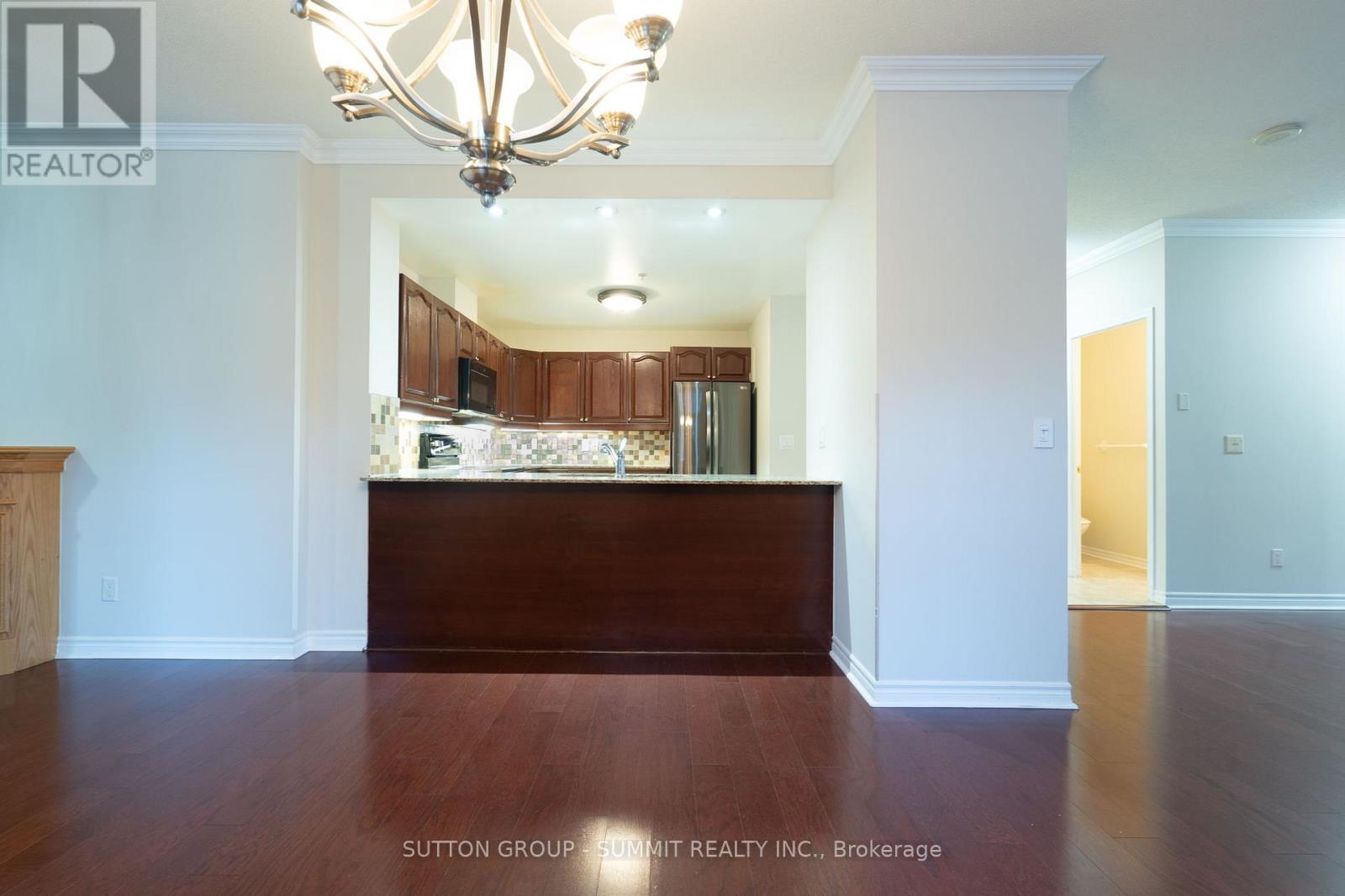 Photo 23 of 202 350 Princess Royal Drive S, Mississauga ON
