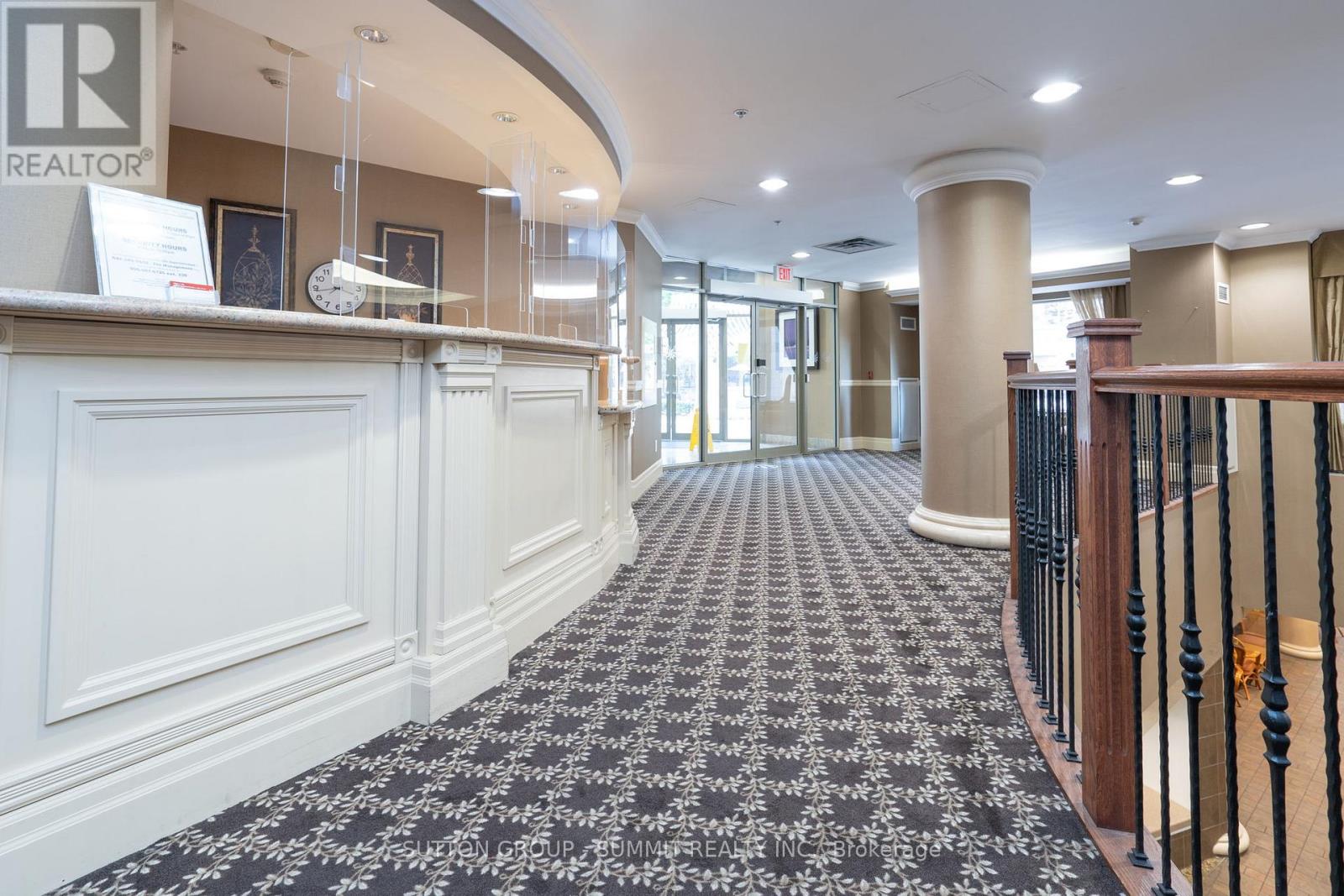 Photo 4 of 202 350 Princess Royal Drive S, Mississauga ON