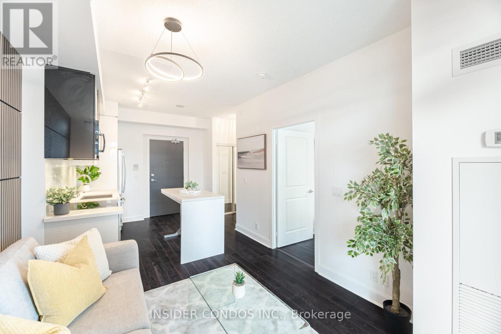 Photo 18 of 1307 33 Shore Breeze Drive, Toronto ON