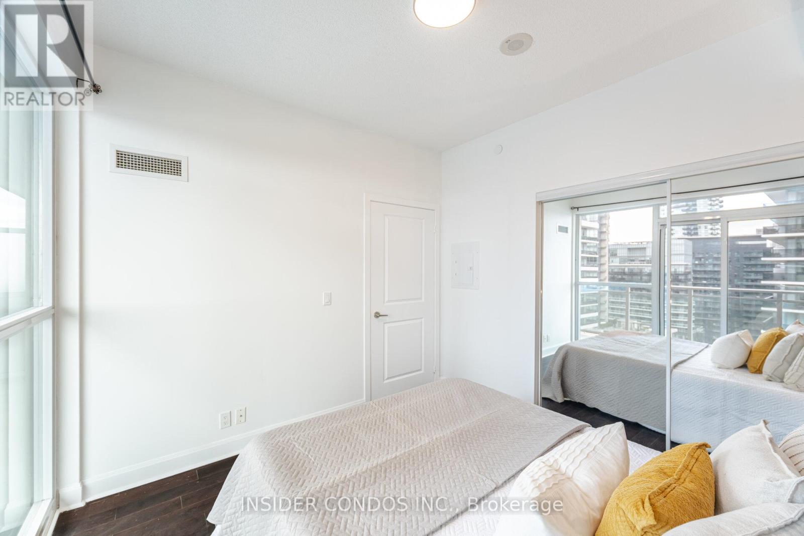 Photo 20 of 1307 33 Shore Breeze Drive, Toronto ON