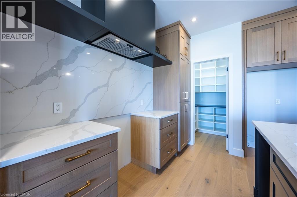 Photo 16 of 34 Andrew Avenue, Simcoe ON
