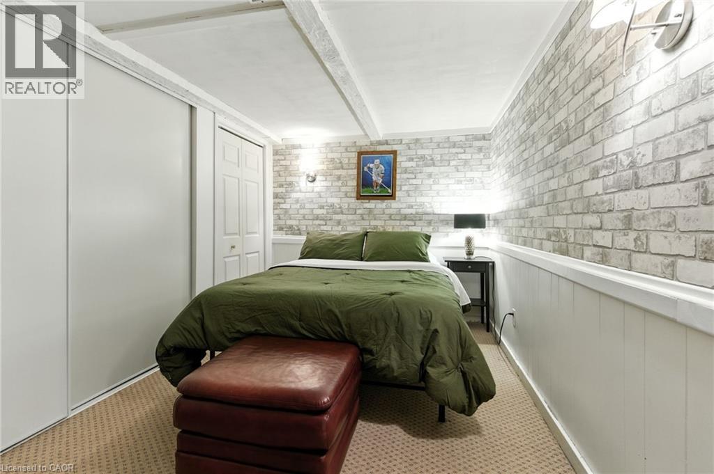 Photo 34 of 7 Oswald Avenue, St Catharines ON