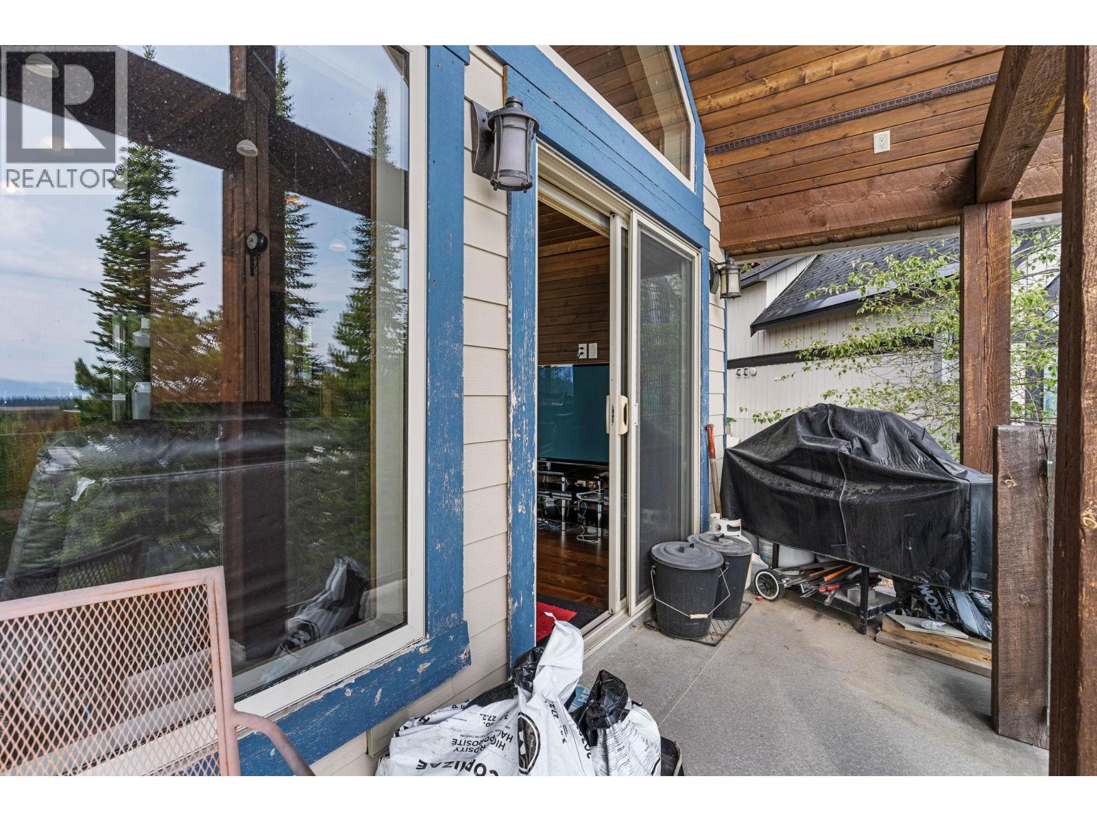 5890 Snow Pines Crescent, Big White