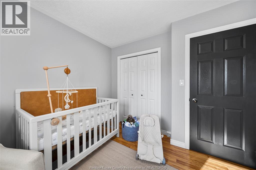 Photo 20 of 2204 Mckay Avenue, Windsor ON