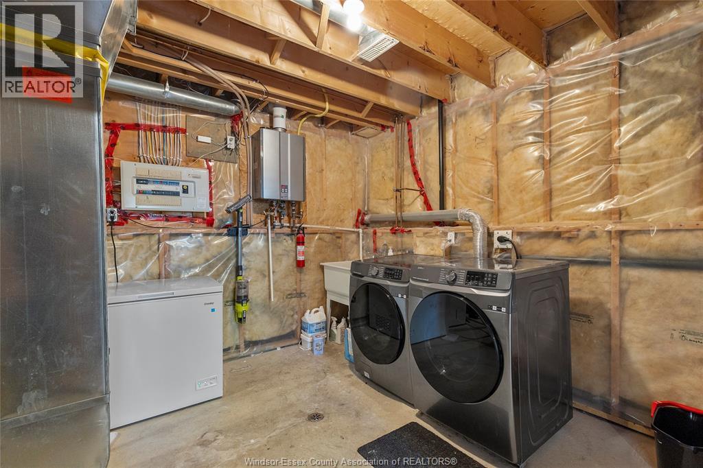 Photo 27 of 2204 Mckay Avenue, Windsor ON