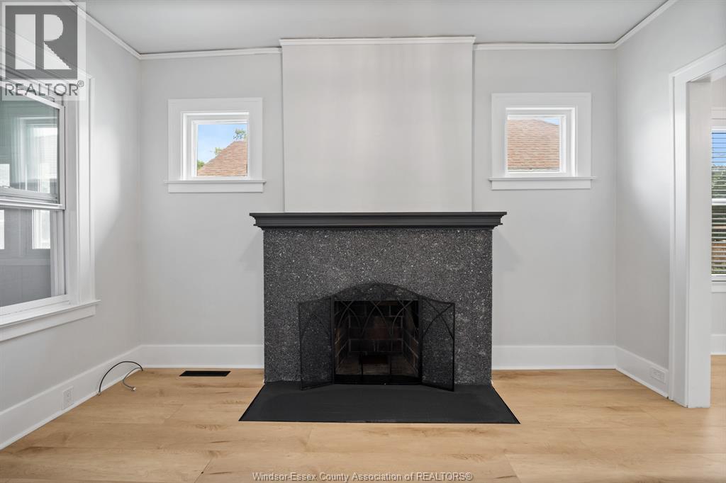 Photo 21 of 540 Mckay Ave, Windsor ON