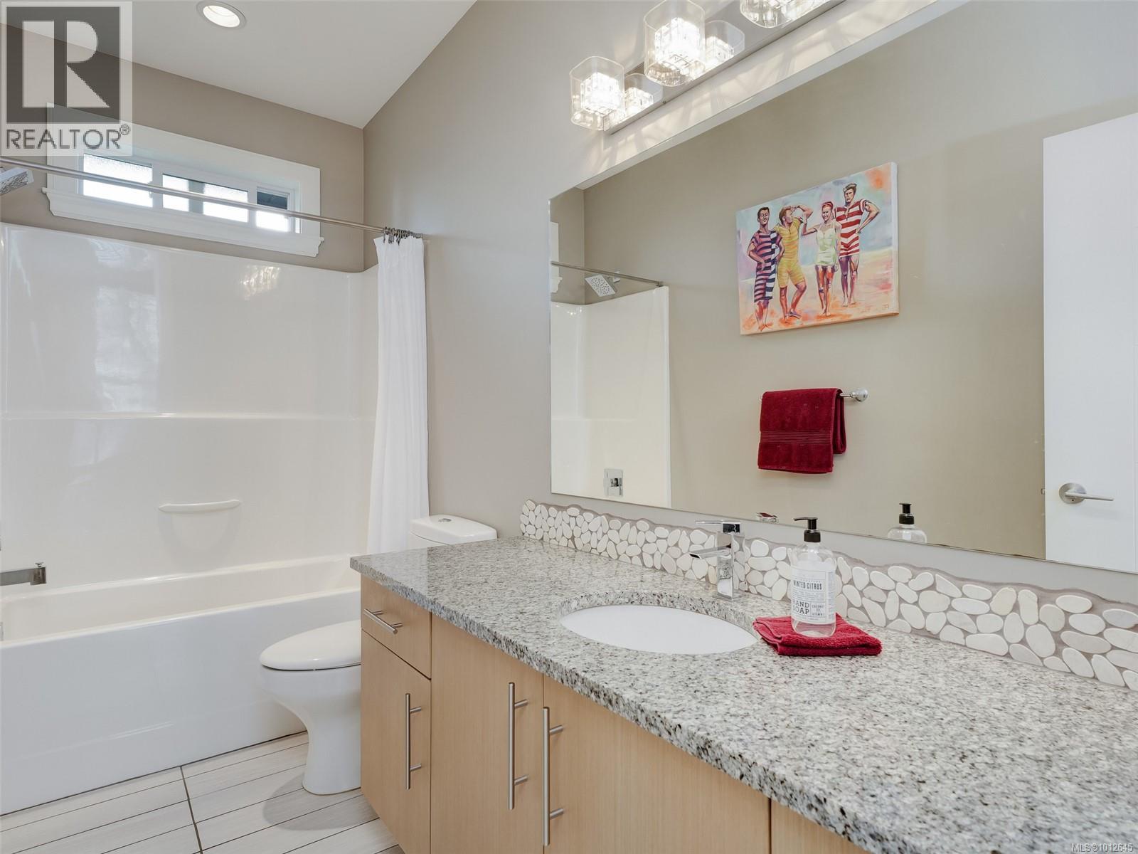  2606 Midnight Place, Langford